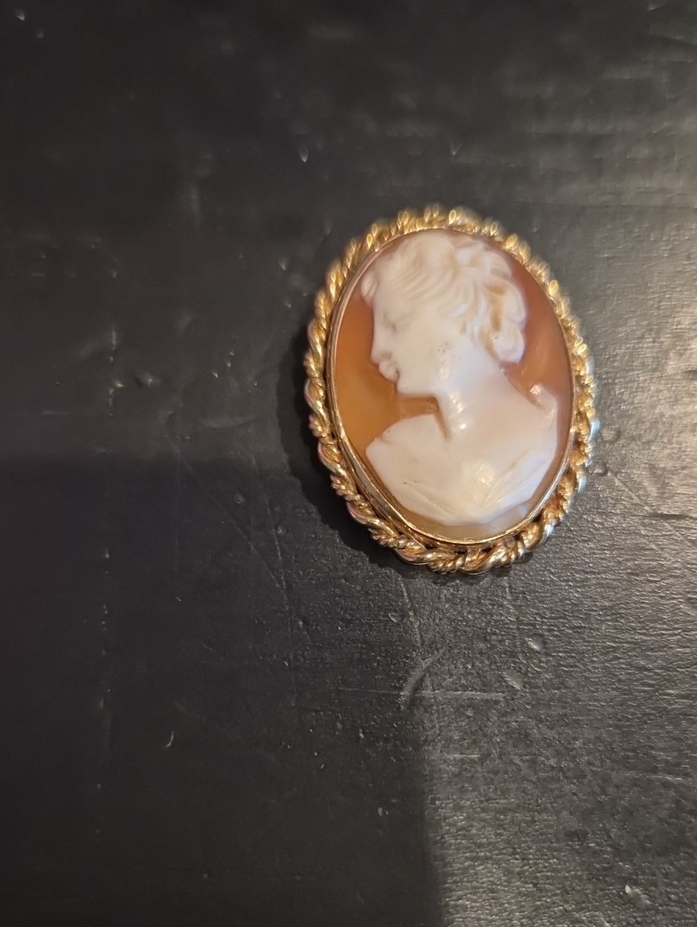 VTG GOLD FILLED CAMEO SHELL PENDANT BROOCH PIN